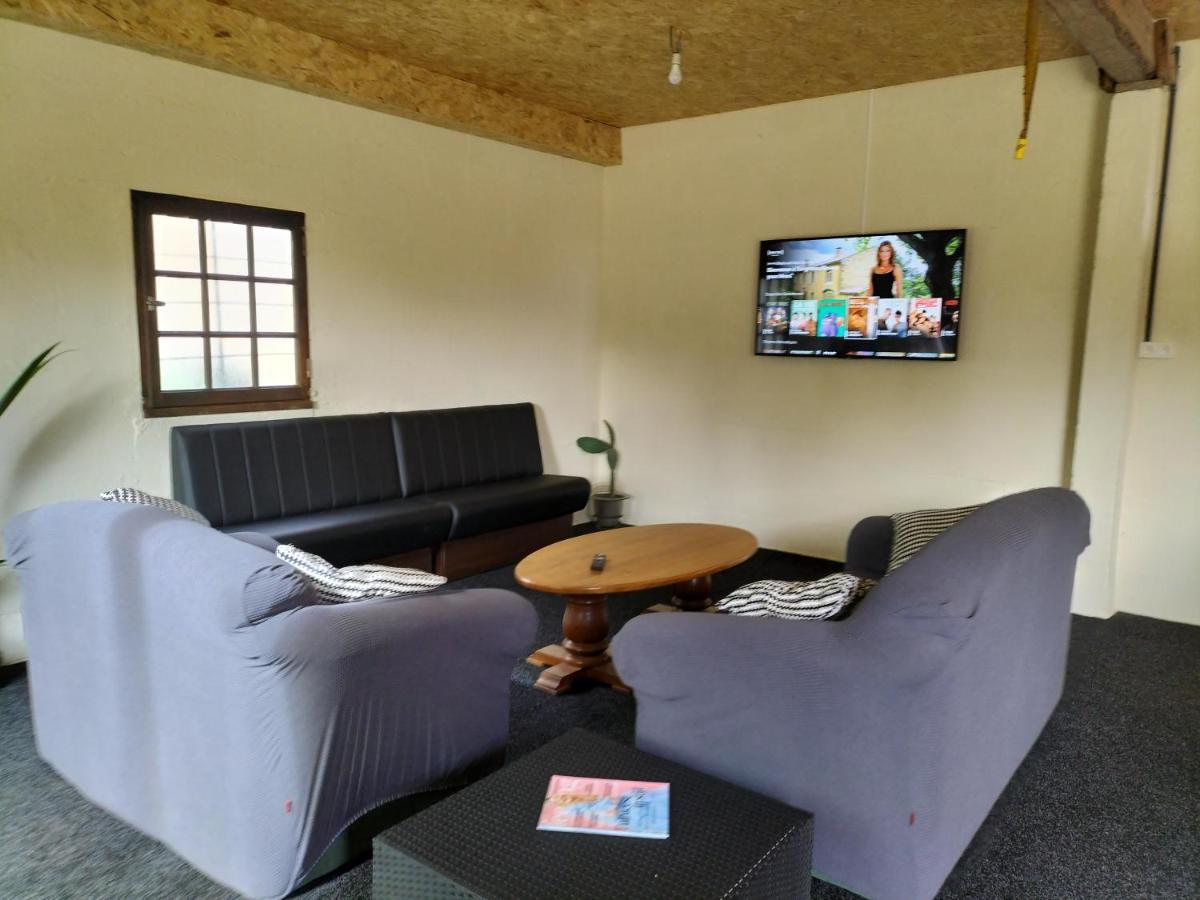 Blanzaguet-Saint-Cybard Le Jardin Des Hirondelles Bed & Breakfast エクステリア 写真
