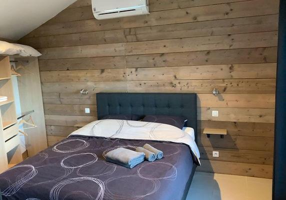 Blanzaguet-Saint-Cybard Le Jardin Des Hirondelles Bed & Breakfast エクステリア 写真